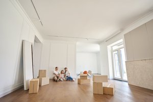 How to Prepare Emotionally for Selling Your Home in Lower Kennydale, Washington