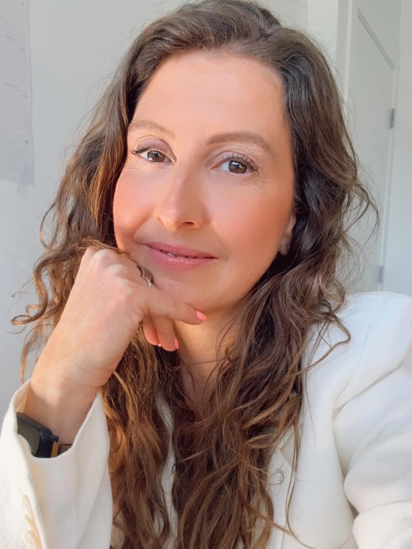 This last month in business felt really big 🥹

We just crossed 2,600 women helped, and wow&hellip; that means so much to me.

Because behind that number are real women. Real stories. Real trust. Real transformation.

And more than anything, this mon