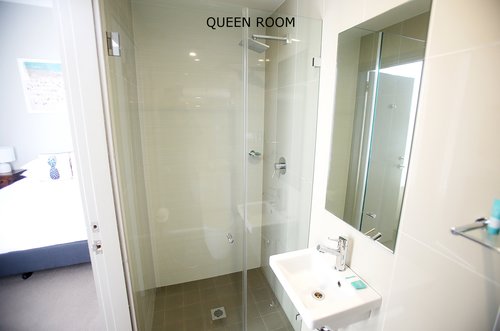 Queen+Room+4.jpg