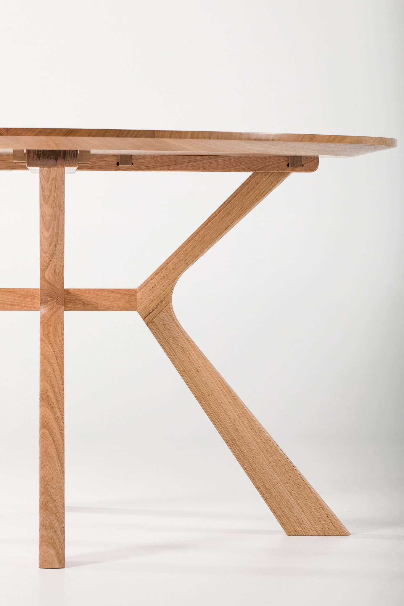 210301 TRD Coffee Table - Mitch Lowe Photo-19.jpg