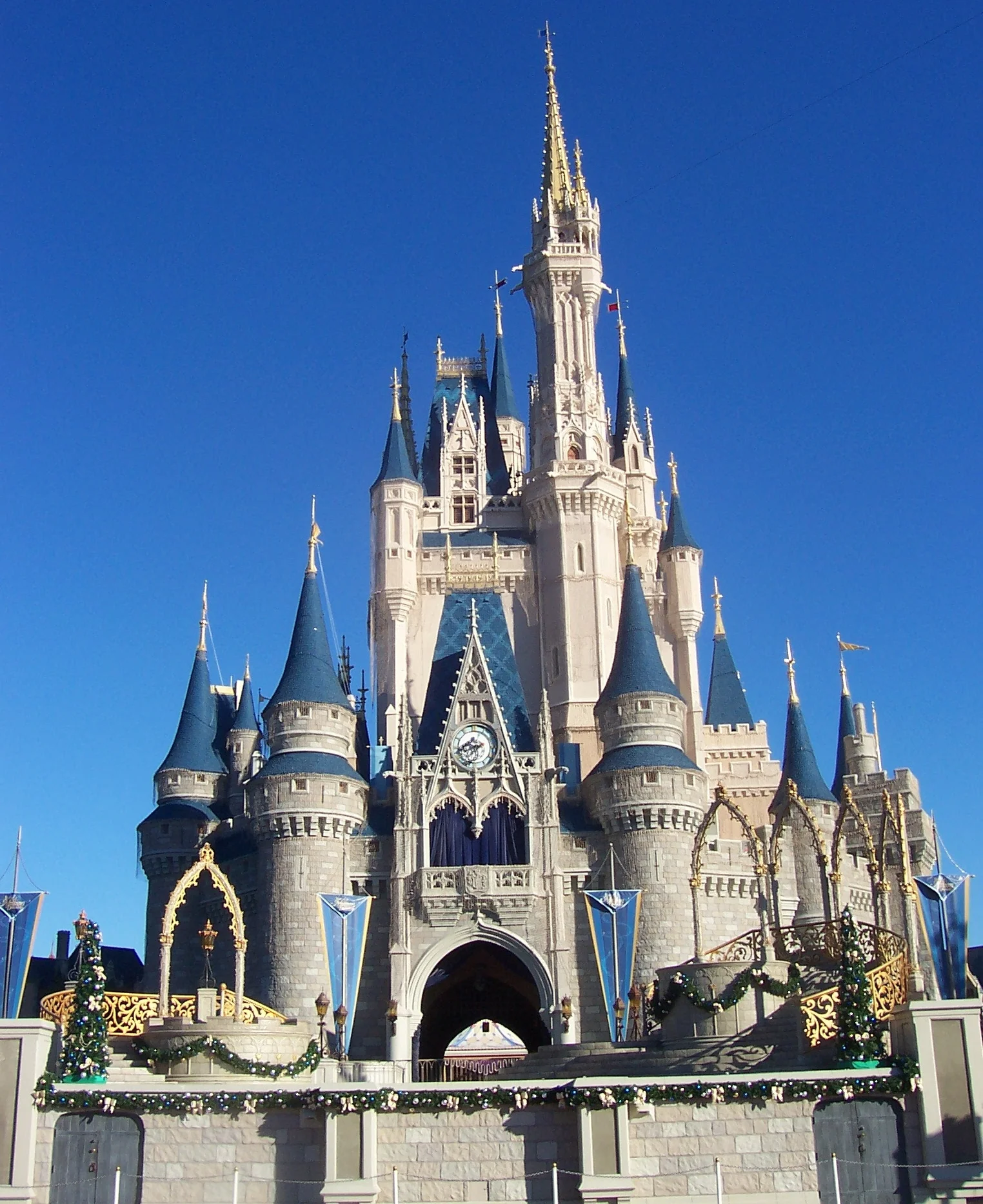 Cinderella Castle Vertical.JPG