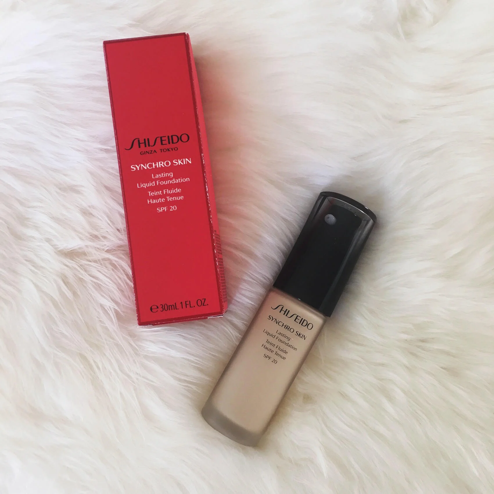 Review:  Shiseido Synchro Skin Lasting Liquid Foundation