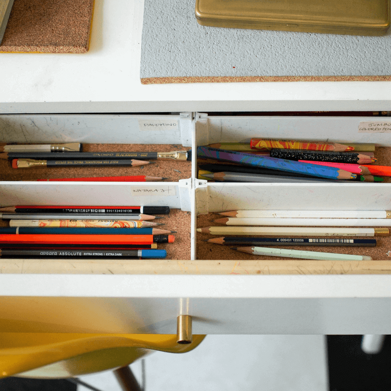 02_3-Easy-Ways-to-Declutter-Your-Home