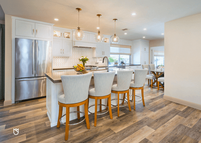 5-ways-to-make-your-kitchen-feel-expensive-2-cabinets -heights