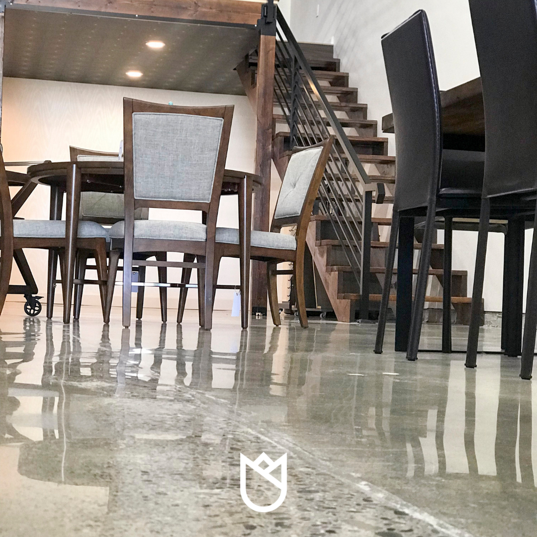 kathleen-jennison-best-interior-designer-how-i-remodeled-a-factory-into-a-beautiful-design-studio-95203-03.png
