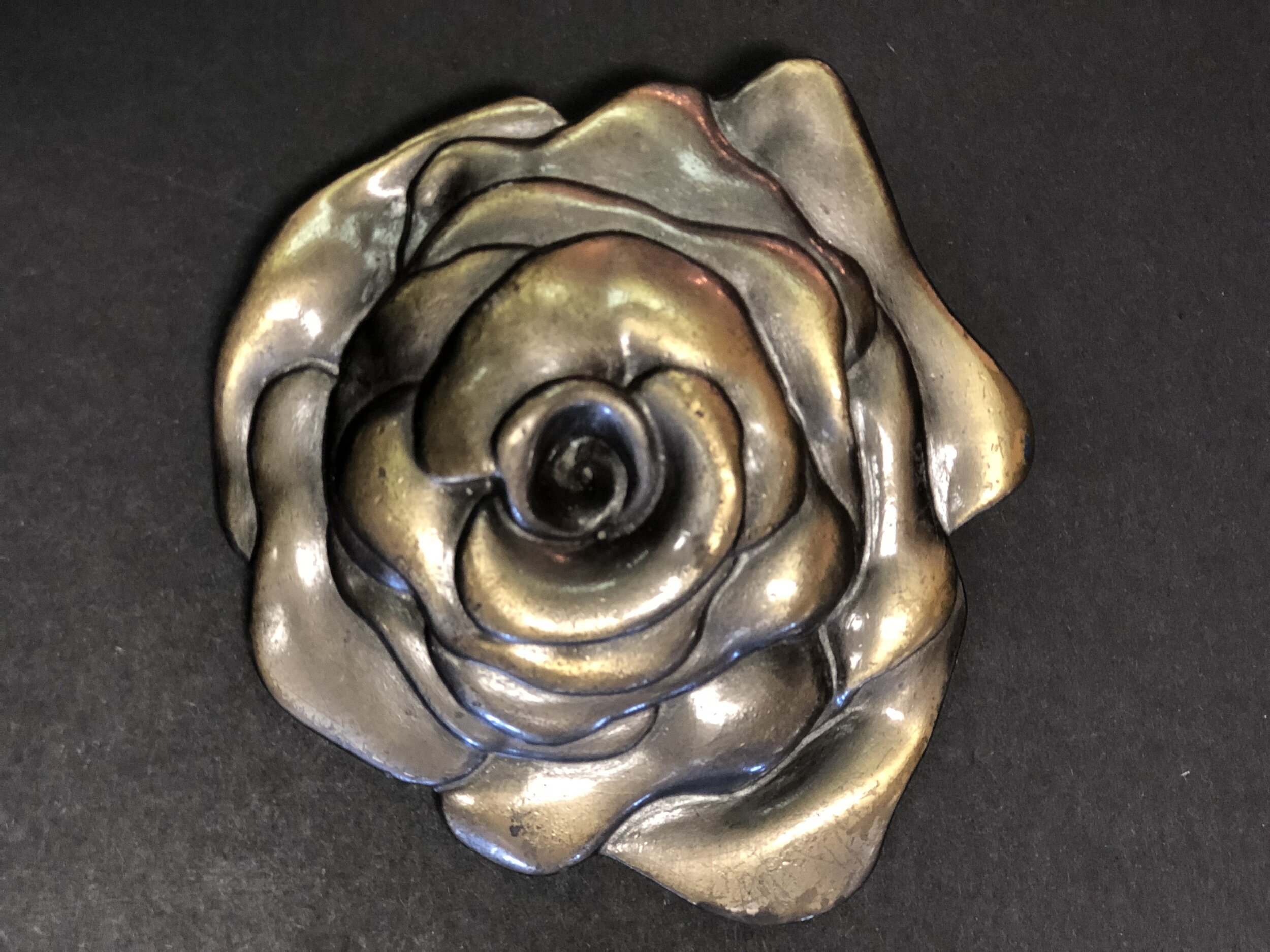 Metal Flower Belt Buckle