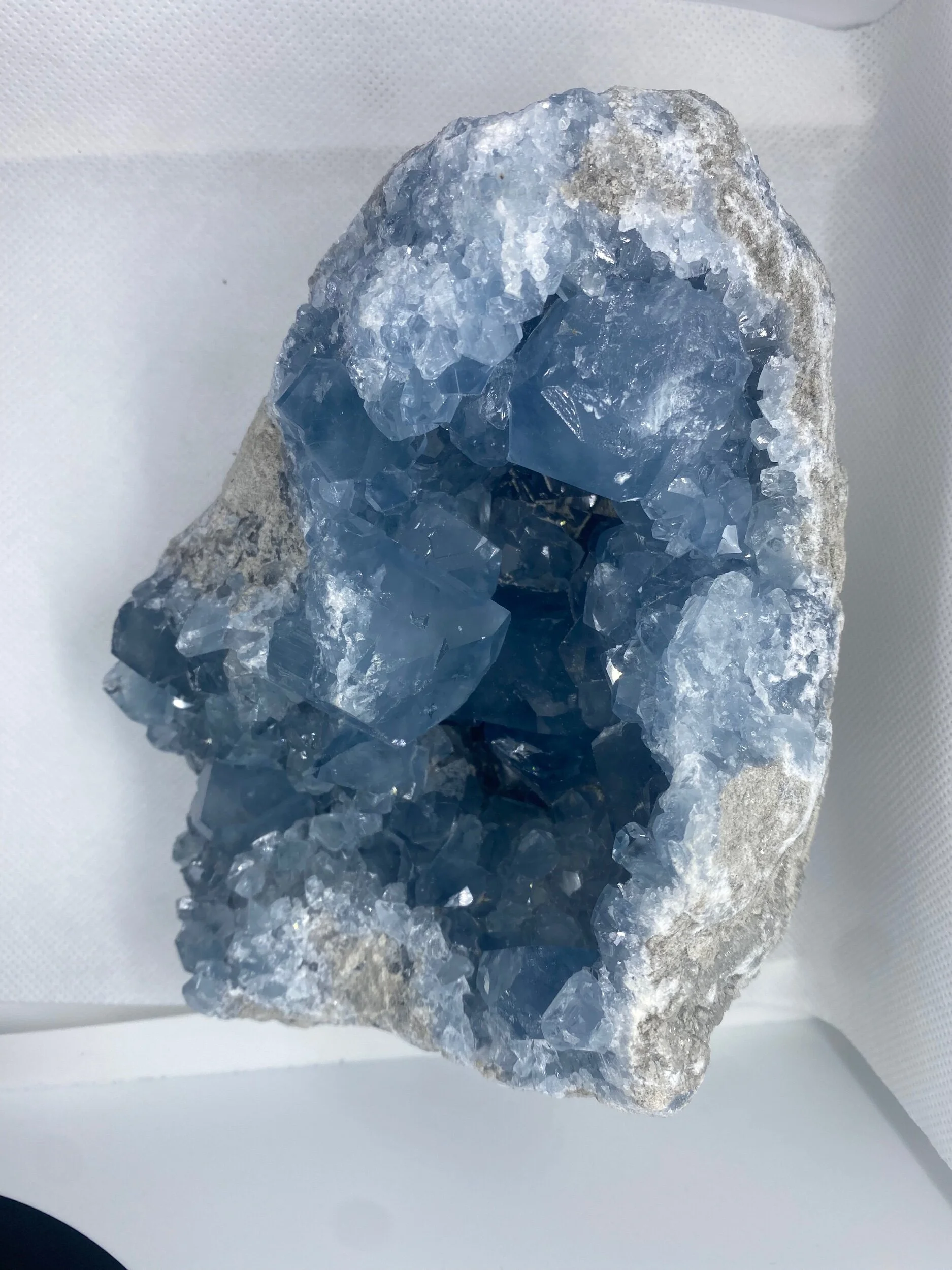 16349D73-0714-4EA0-A435-55EDB3AA6C74