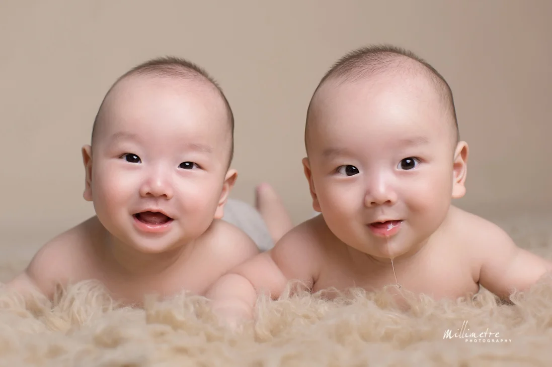 11163_sunny_twins_42.jpg