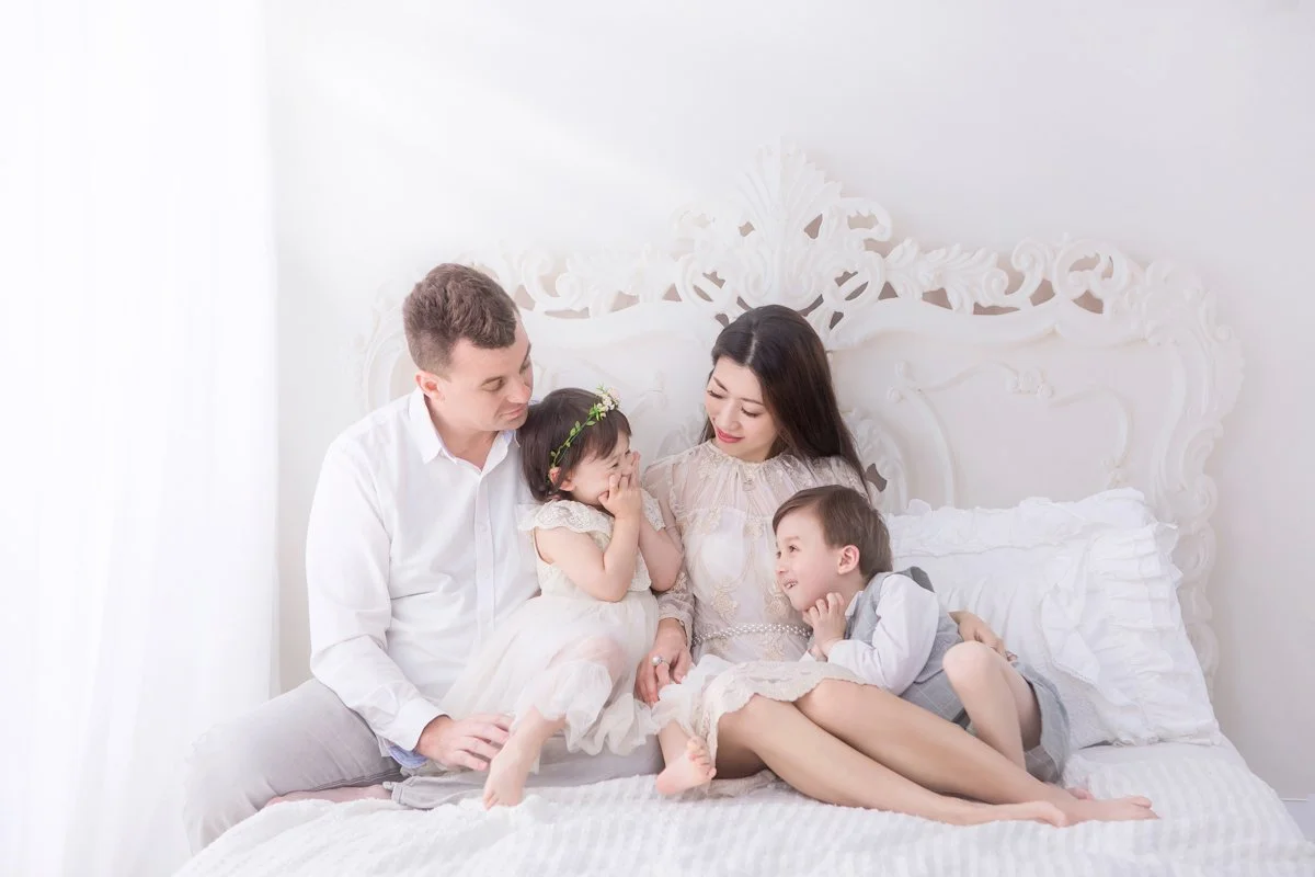 8157D_Chanel_family_23.jpg