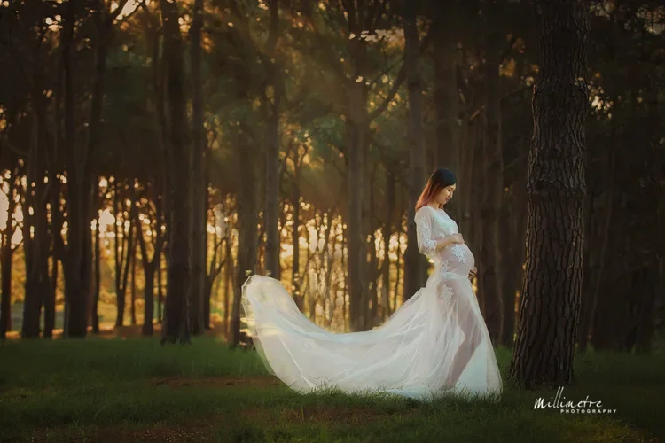 Top 7 Maternity Poses for Beautiful Photos