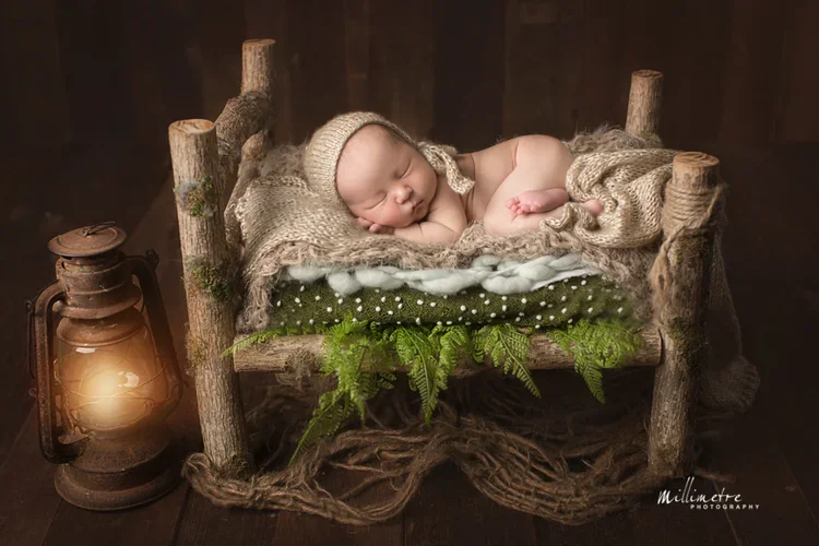 Best Time for a Newborn Photoshoot in Sydney: Age & Timing Guide