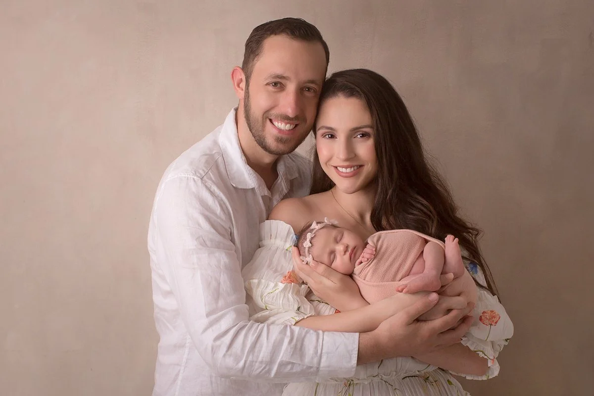 7 pink -3372+A_Fiona family_68.jpg