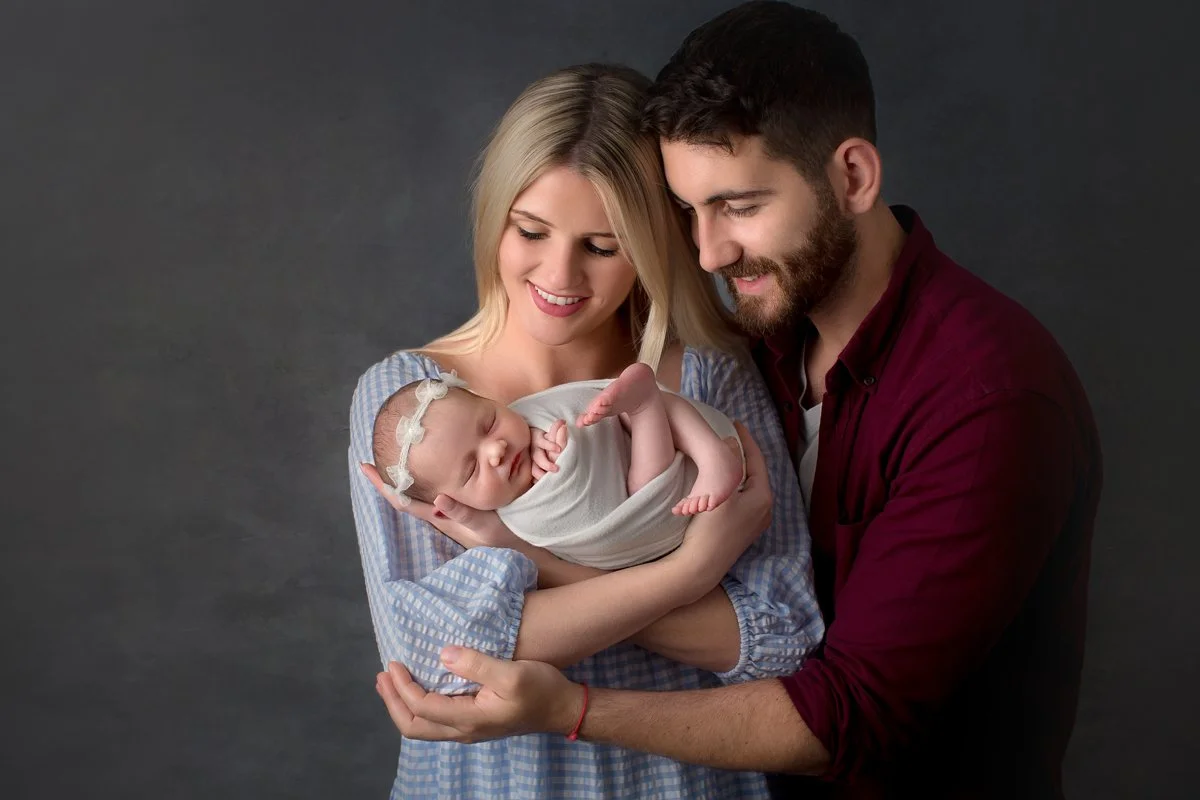 10 dark 3204_Ashley_family_96.jpg