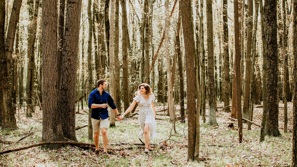 OLIVIA &amp; CAMERON | Engagement Photography | Oak Openings Metropark | Whitehouse, OH