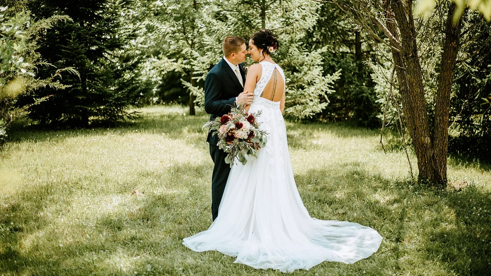 KYLEIGH &amp; CLAY | Wedding Photography | Backyard Wedding  | Knights of Columbus Hall | Archbold, OH