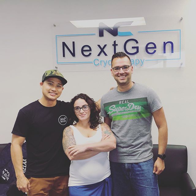 Even @hellskitchenfox Chefs getting their full body recovery!! So where are you? How long is it going to be before your body breaks down and you hit a wall? Body recover is so important for so many reasons. We don’t need to explain, just come thru and you’ll see why. Let’s Go! @glhf_radio @mandi.christine #nextgen #nextlevelshit #nextinline #highpower #highpowermassage #whatsyourhighpower #sd #sandiego #sdca #california #kearnymesa #missionhills #gaslampdistrict