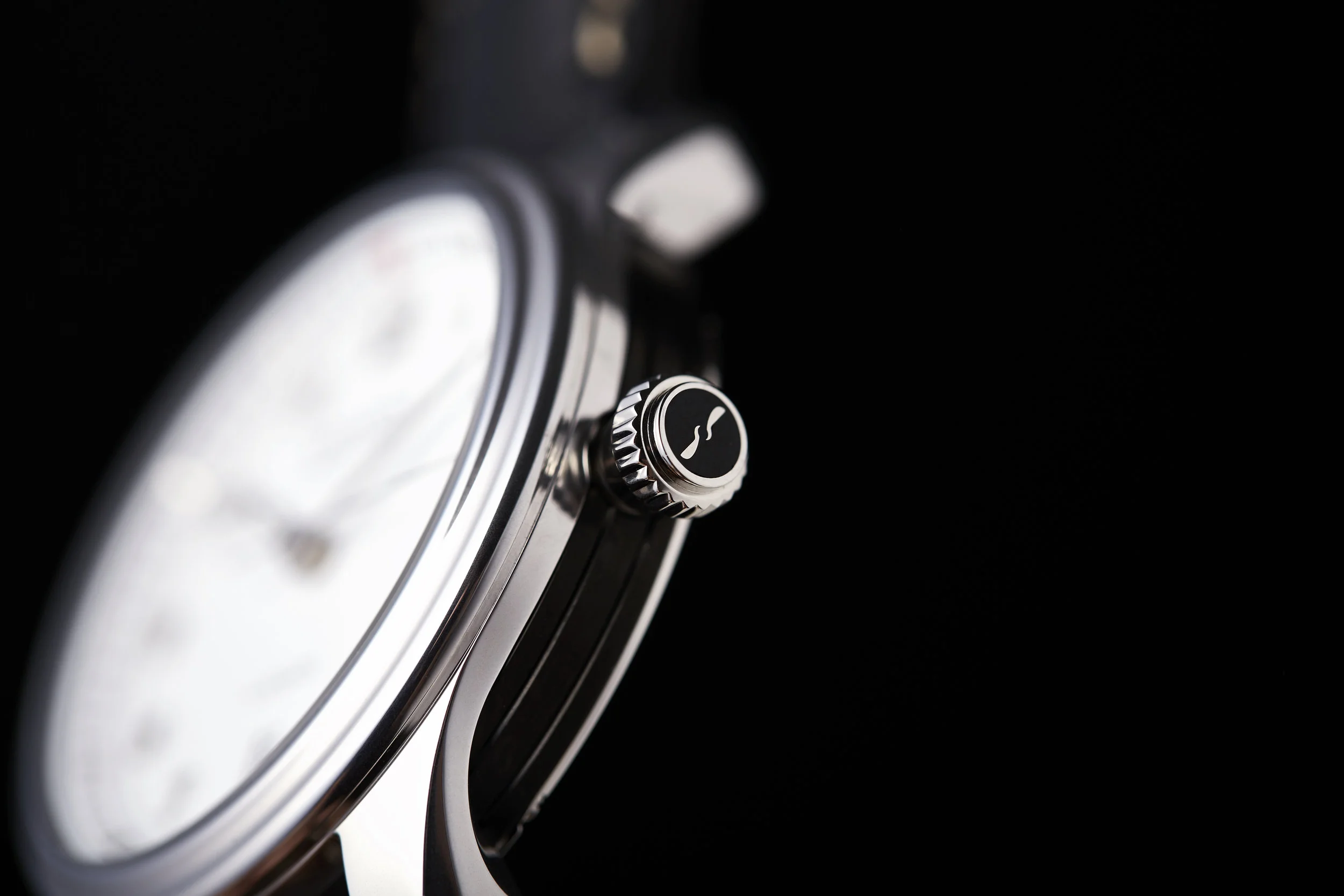 Bremont Airco Mach 2 White 4 copy.jpeg