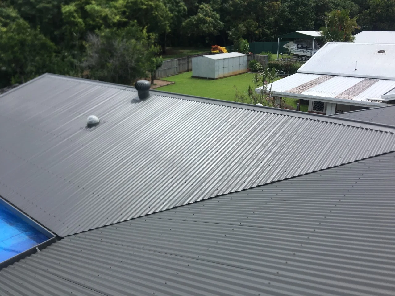 thumbnail_ROOF PAINT 05.jpg
