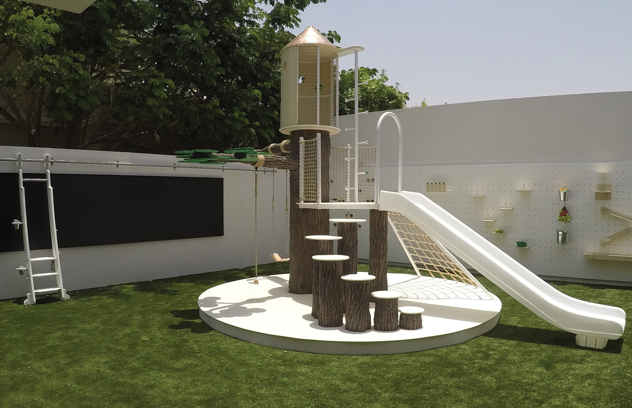 tween-playarea-mywall-fort-thinkterior.jpg