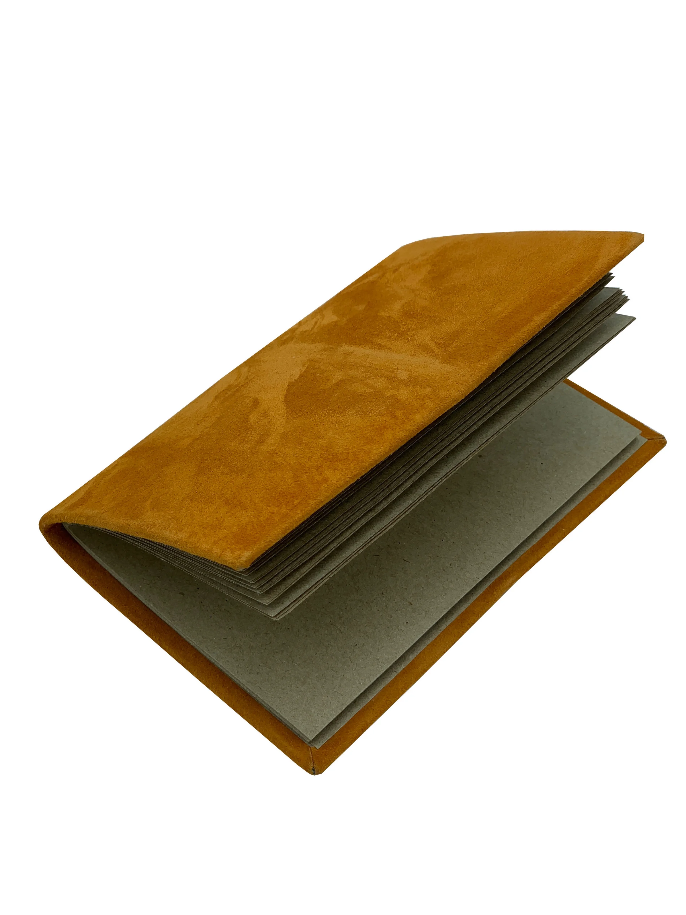 carnet-notes-croquis-papier-recycle-cuir-ouvert