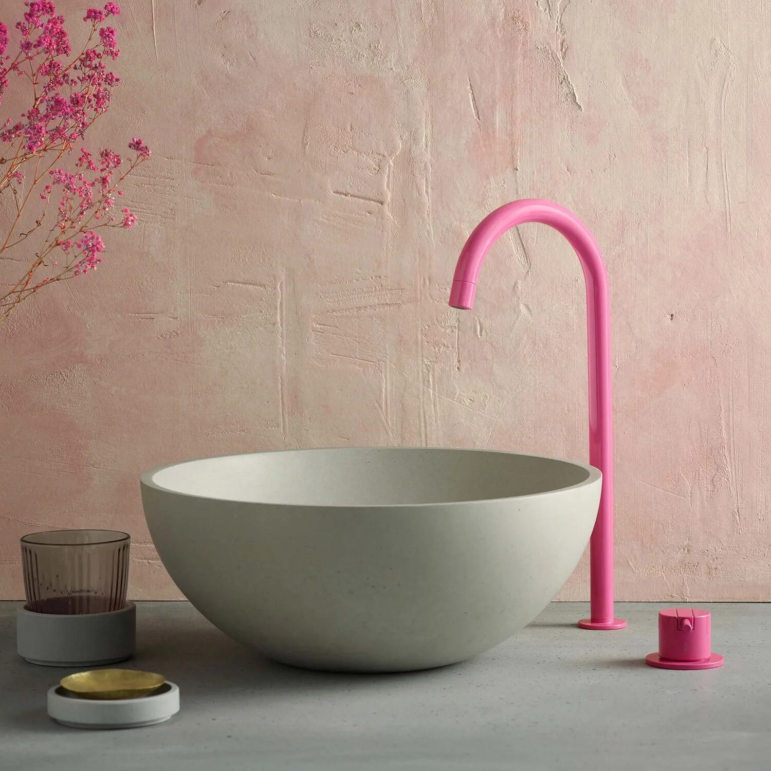 Kast%2BConcrete%2BBasins%2B-%2BRena.B1%2B-%2BIvory%2B-%2BVola%2BMixer%2B-%2BPink%2B25.jpg