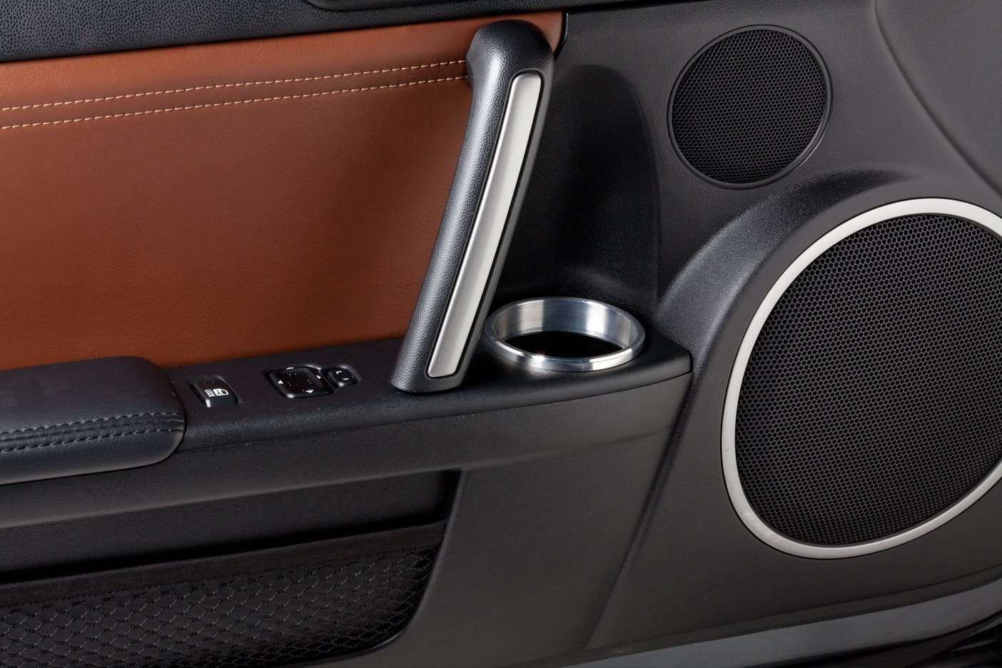 Cup-Ring-Mounted2.jpg