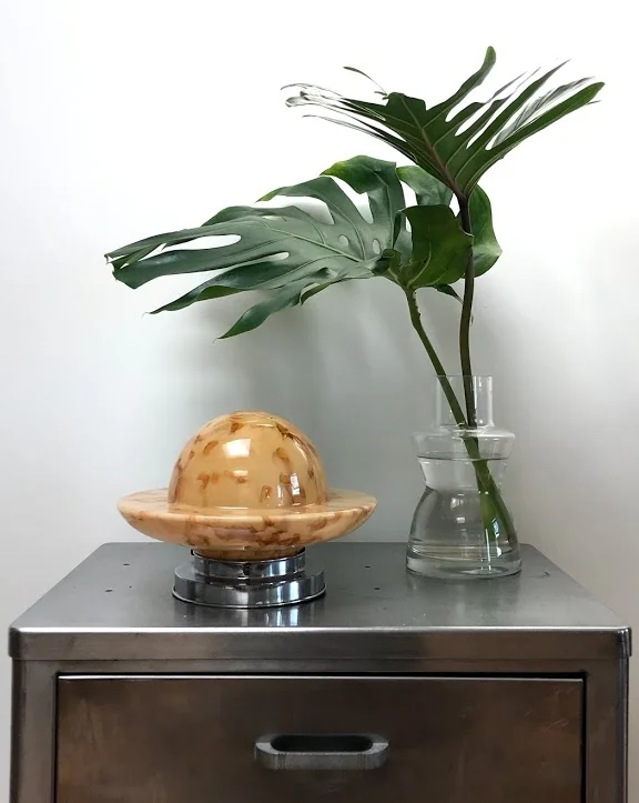 ART DECO MARBLED GLASS LIGHT FIXTURE, CIRCA 1930'S/40'S