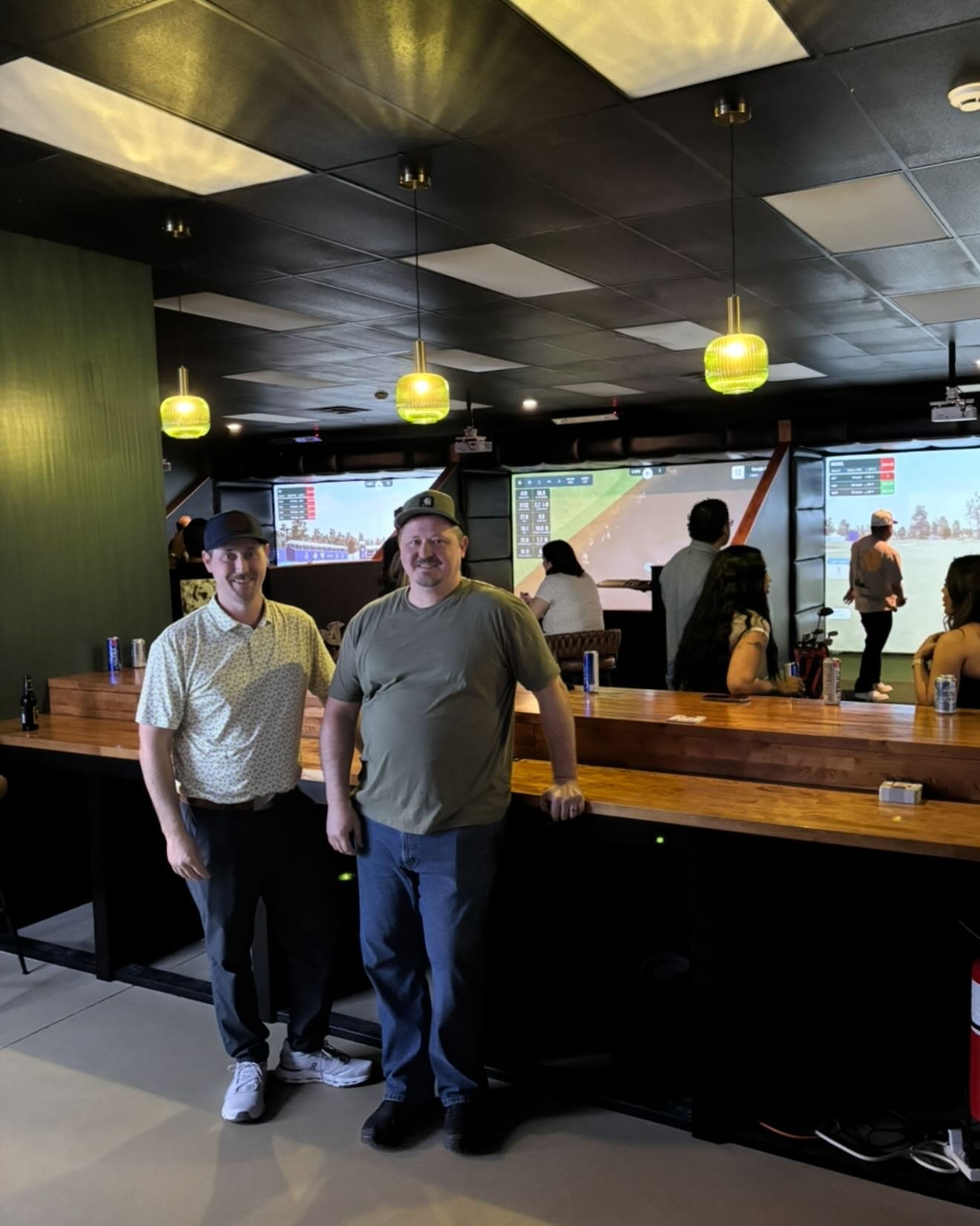 Big shoutout to Drew and Dylan Mueller on the official opening of The Swing Easy&mdash;a brand new Golf Simulator &amp; Lounge right here in Hutchinson! They&rsquo;ve created an awesome space that&rsquo;s all about fun, community, and of course&mdash
