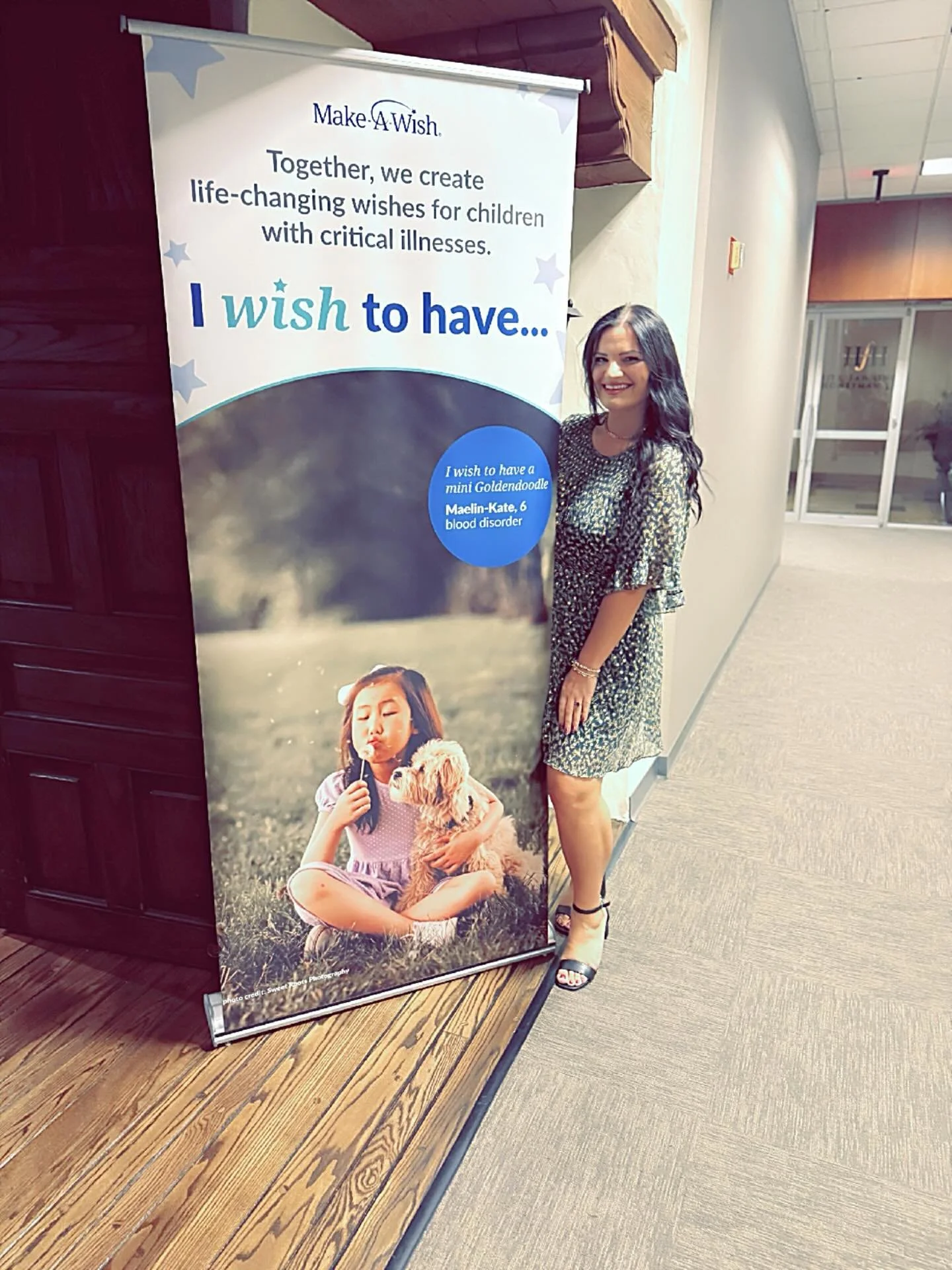 Make-A-Wish makes an incredible impact by bringing hope, strength, and joy to children with critical illnesses and their families.
Last night, Janelle represented Fee Insurance Group at the @makeawishmokan Recognition Event. As a wish granter, she pl