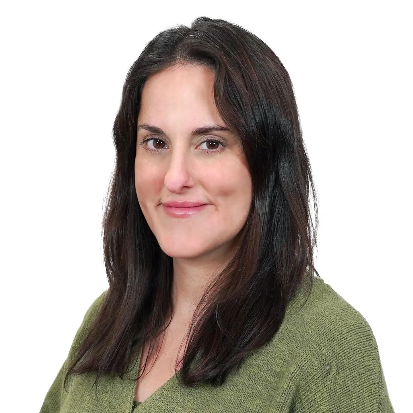 Val Perez is joining our Hutchinson office in Client Services, and her guiding principle is simple but powerful
People remember how you made them feel.
From gaming nights with her family to competitive Irish Step dancing across the country, Val bring