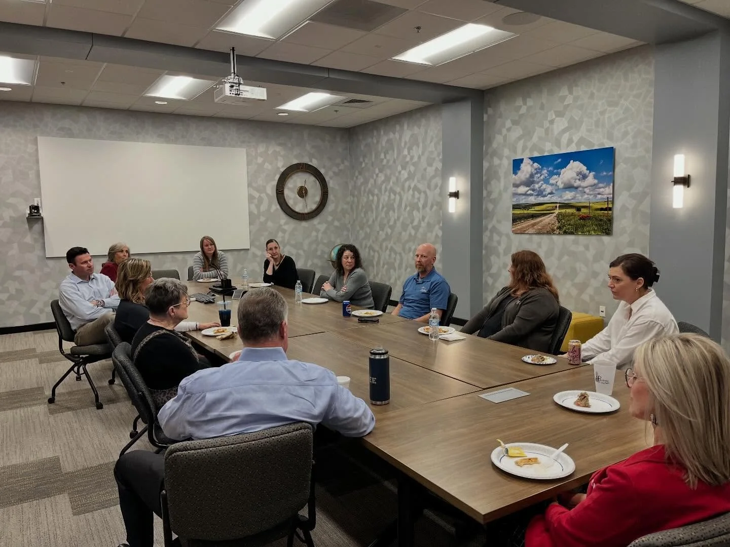 Great afternoon with Kevin and Megan from @cincinnati_insurance Claims. 
Thank you for the pizza lunch and, more importantly, for the time together. Strong relationships make all the difference! We appreciate the partnership and the conversations aro