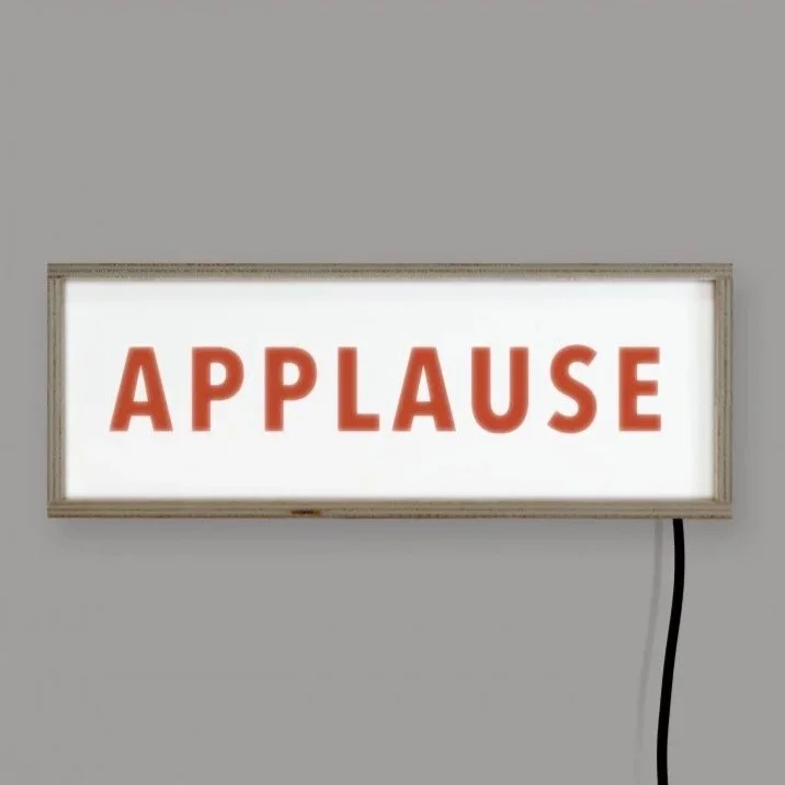 lightbox-applause-40x15-2.jpg