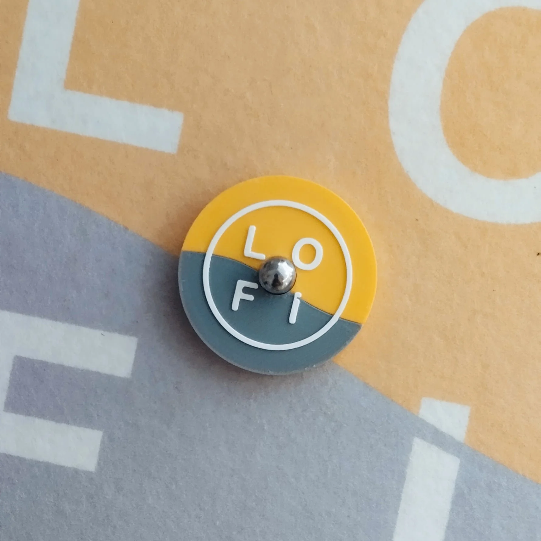 45 Adapter LOFI Logo