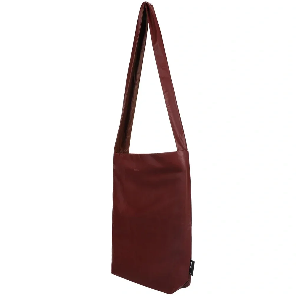 1502420-TinneMia-feelgood-newmaroon-02.webp