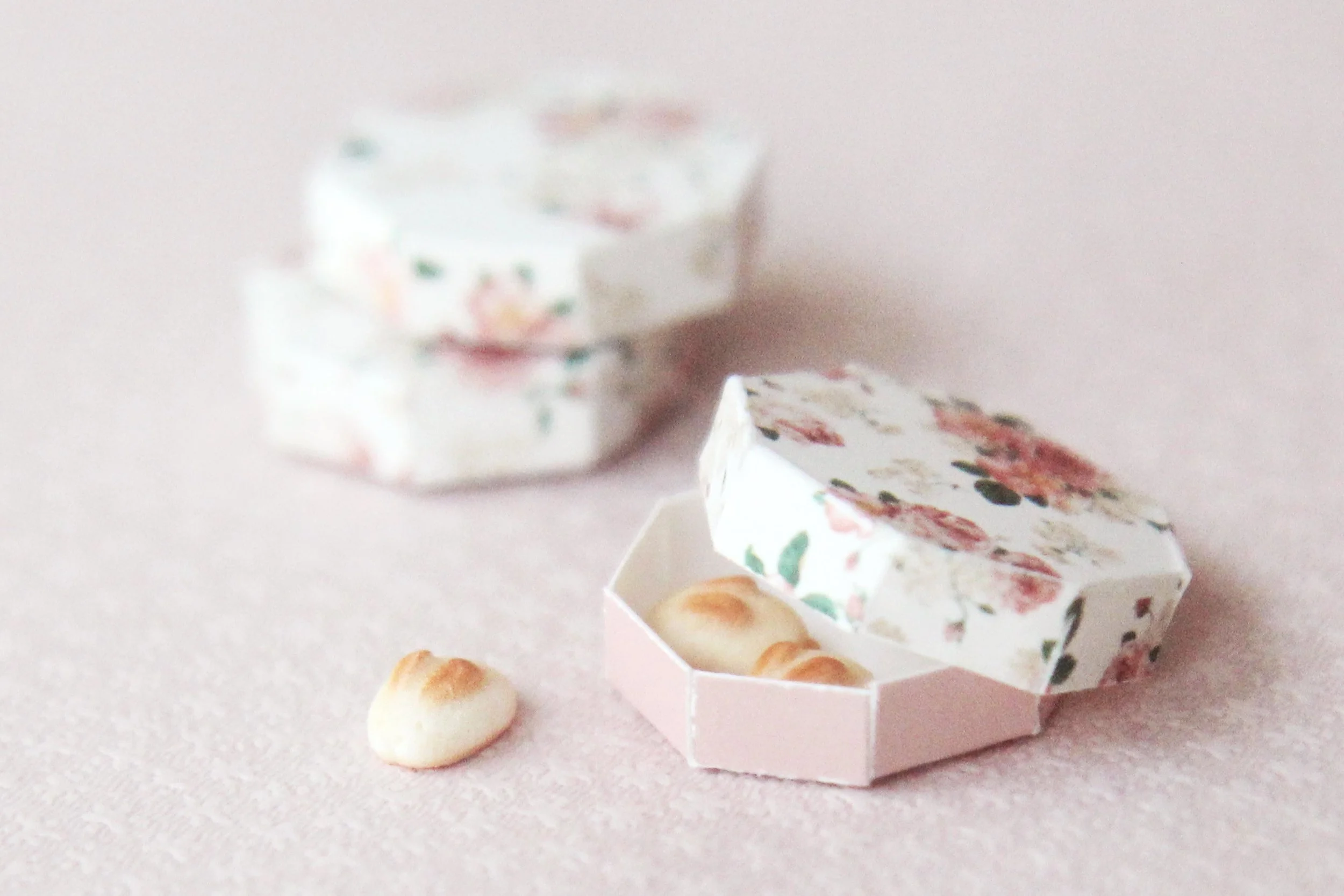 bunny cakes 5 small.jpg