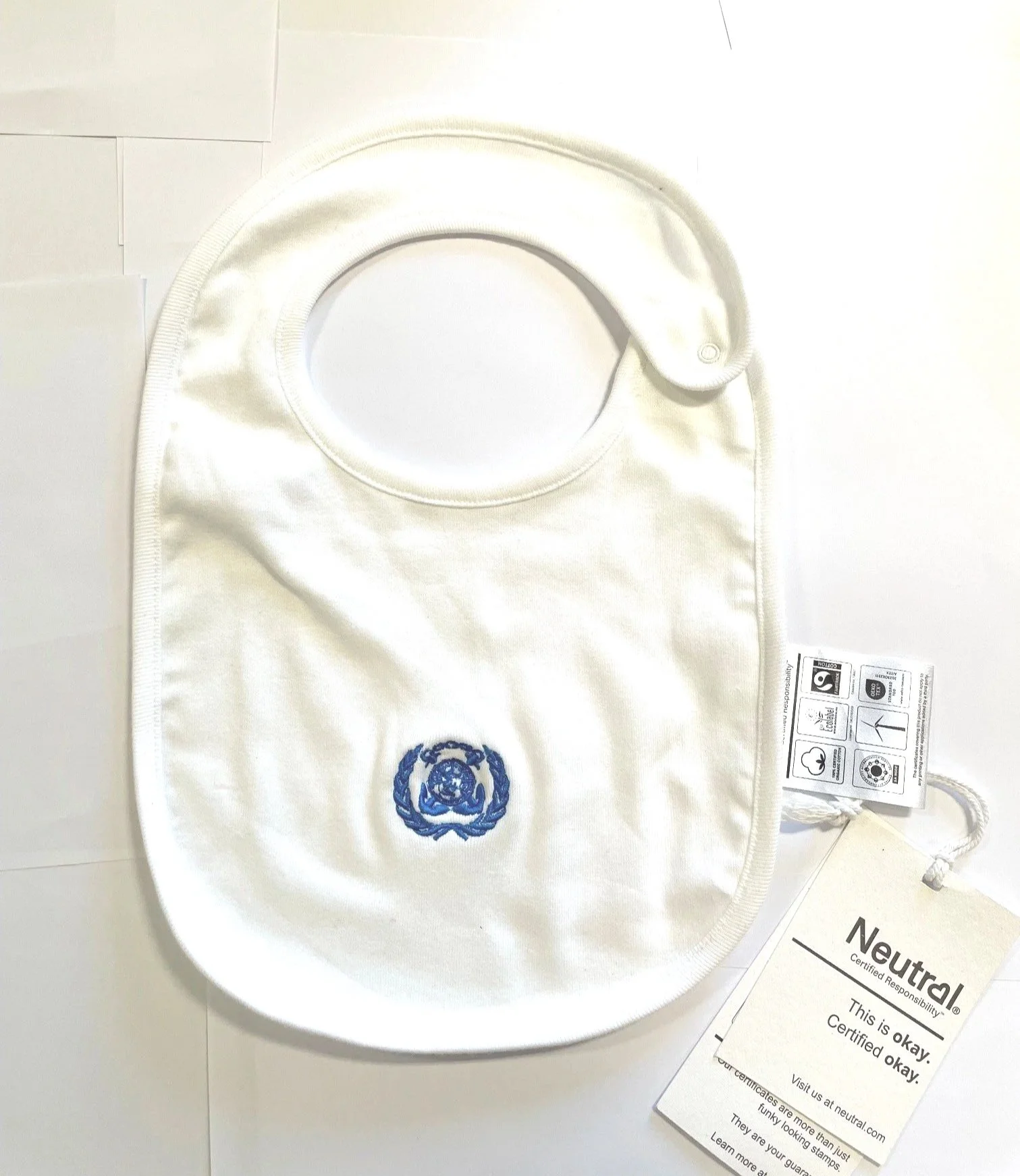 Baby+bib.jpg