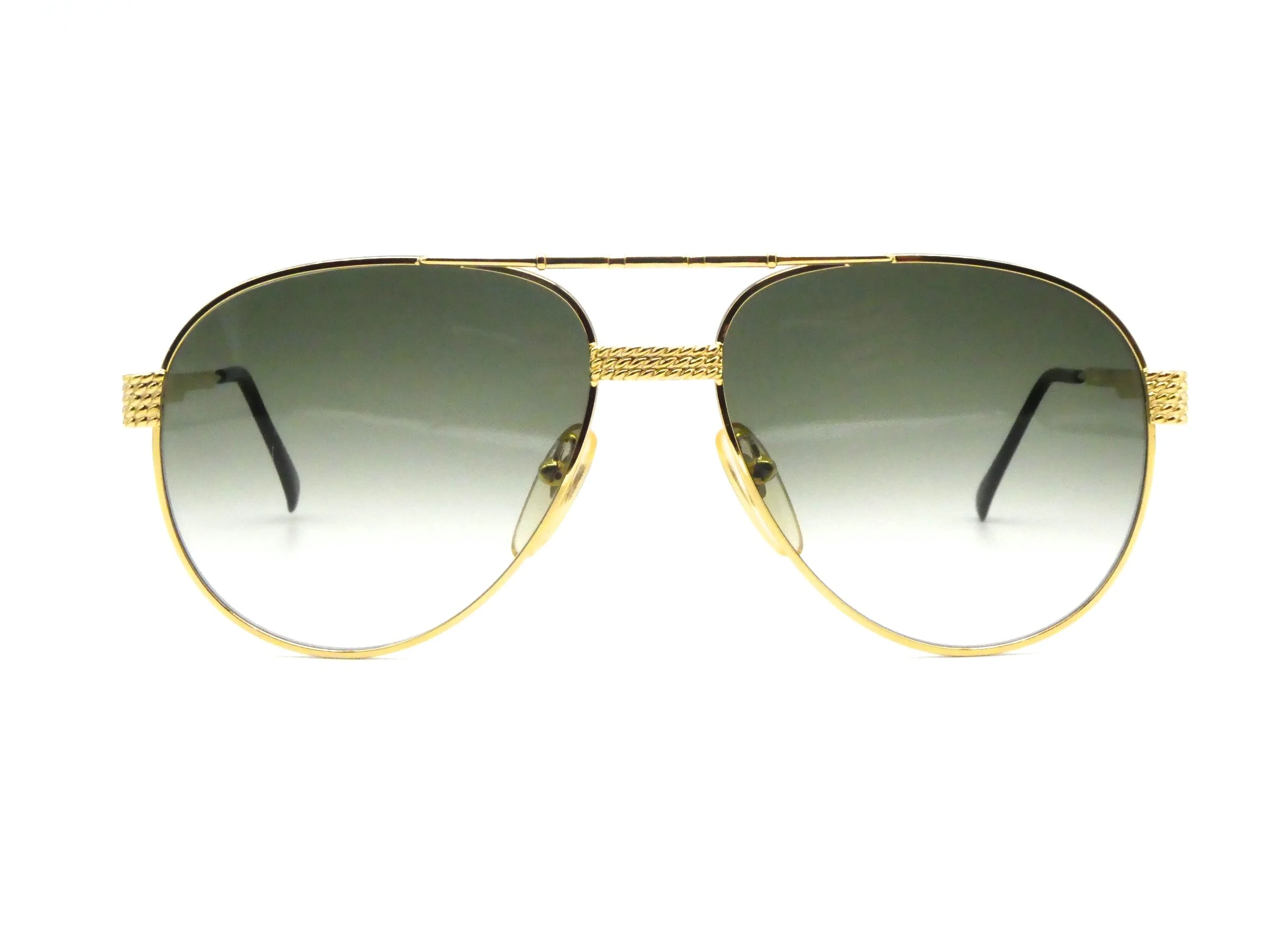 Vintage Hilton Club Model 3