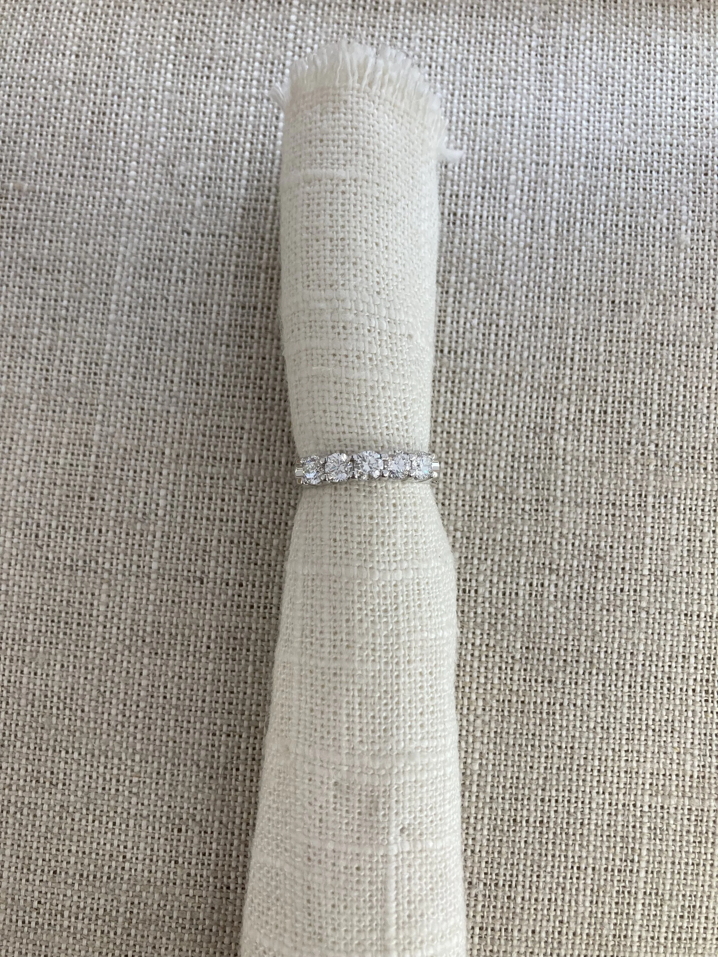 1ct tw Diamond Anniversary Band