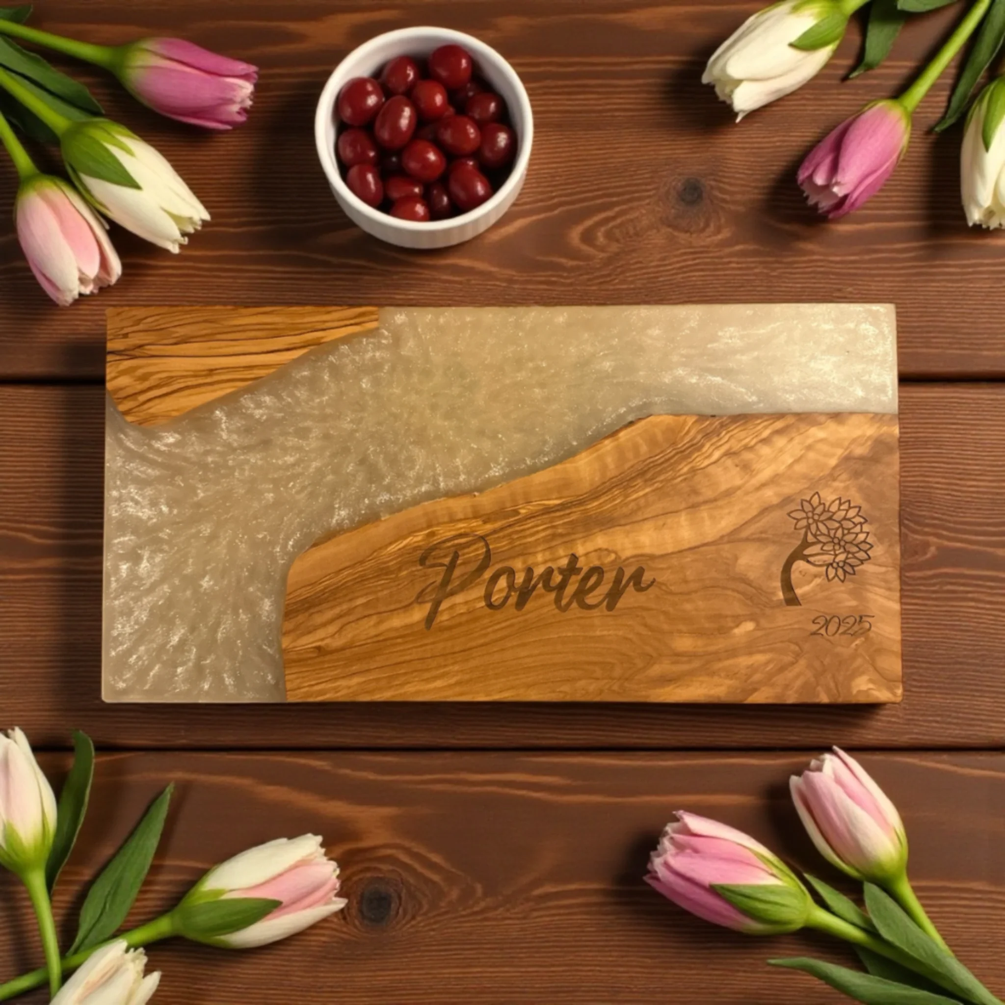 Resin Pearly Lasered Beauty.webp