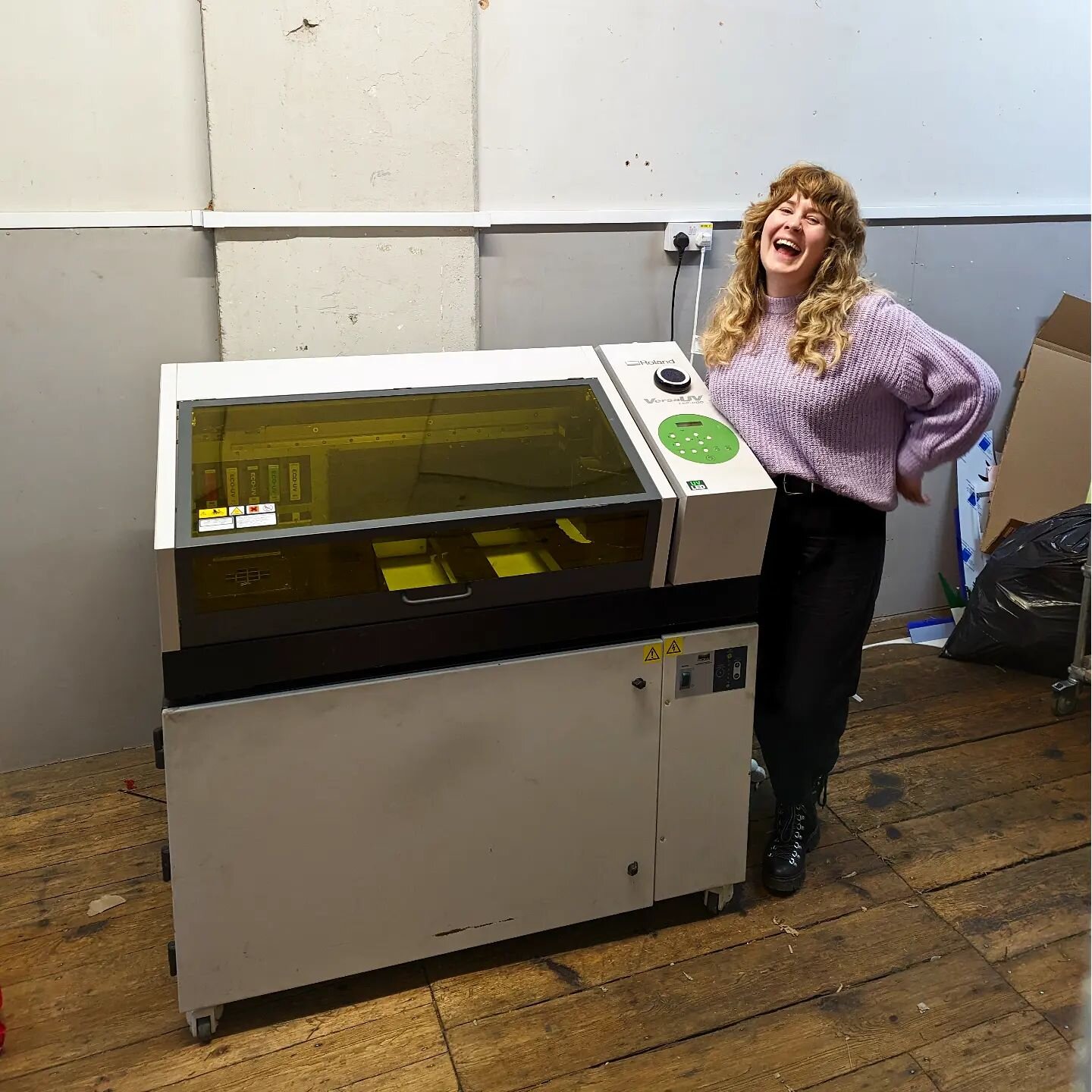 As you might have seen on my stories over the weekend, there's a new bit of kit at Slice! 🎉
This beast is a UV printer, which means I'll be able to print onto wood, acrylic, and most other flat materials. So excited to start offering this as a servi