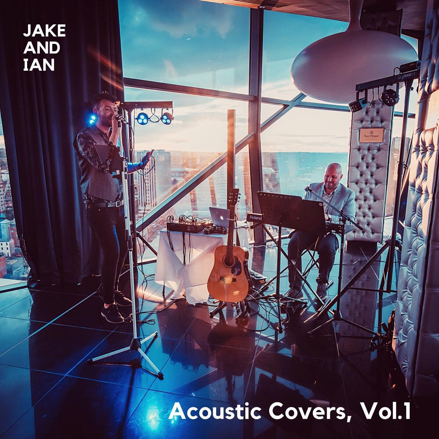 A big thank you to everyone who has downloaded, purchased, streamed and Shazam&rsquo;d our new EP. Now Available on Spotify, Amazon, iTunes, Apple Music etc

#wedding #jakeandianband #weddingparty #covers #celebration #bride #groom #weddingparty #wed