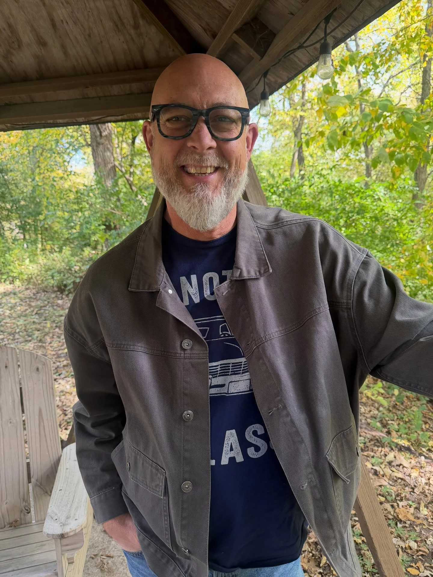 My hubby, Bob, @henkeldad, is celebrating a birthday today! 🥳

I whisked him away for a weekend surprise at Fox Hill Retreat, just the two of us tucked away in a cozy cabin, surrounded by breathtaking fall colors and endless laughter. 

This man is 
