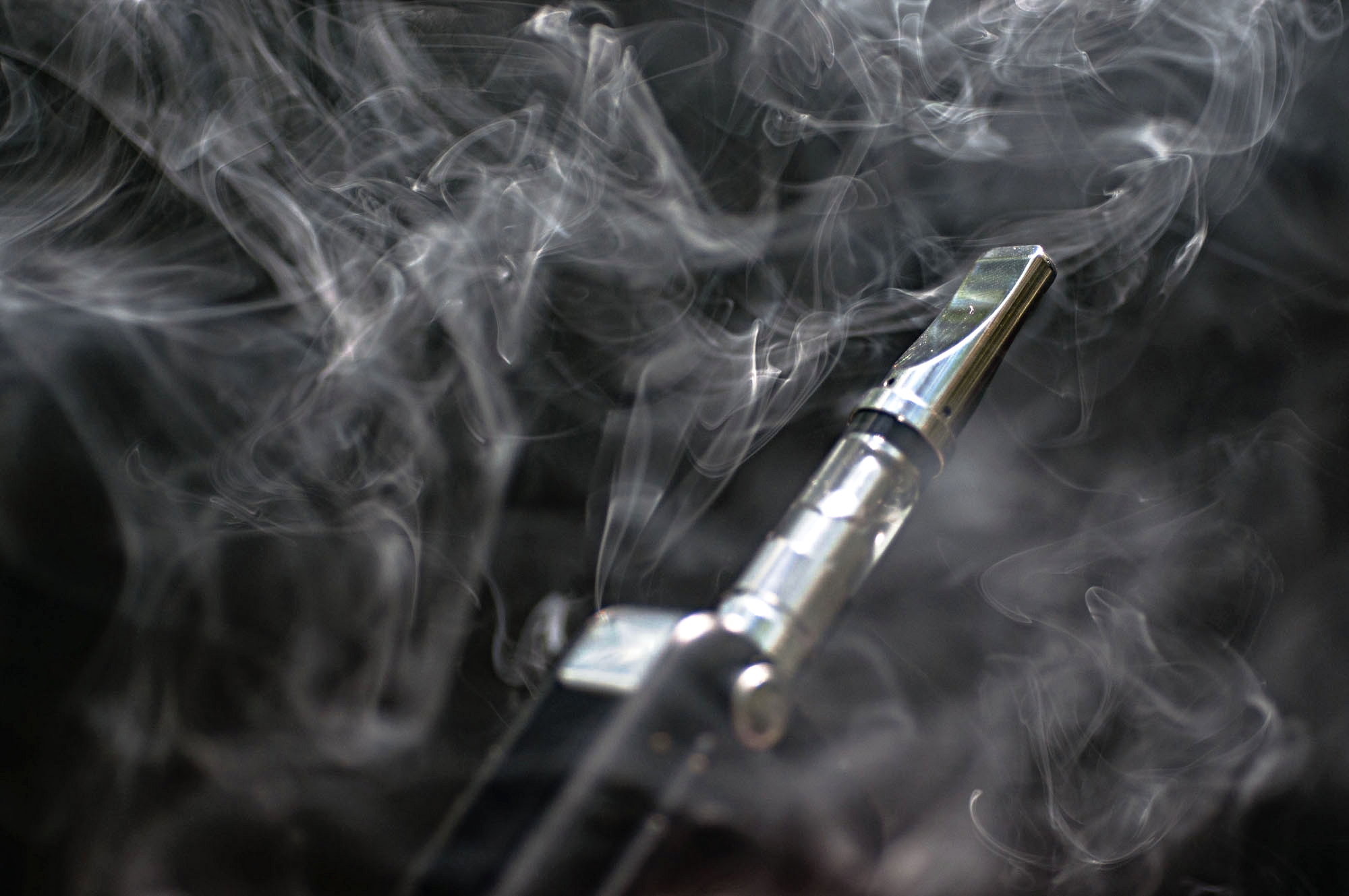 Flip-FOB-Oil-Vaporizer-2.jpg