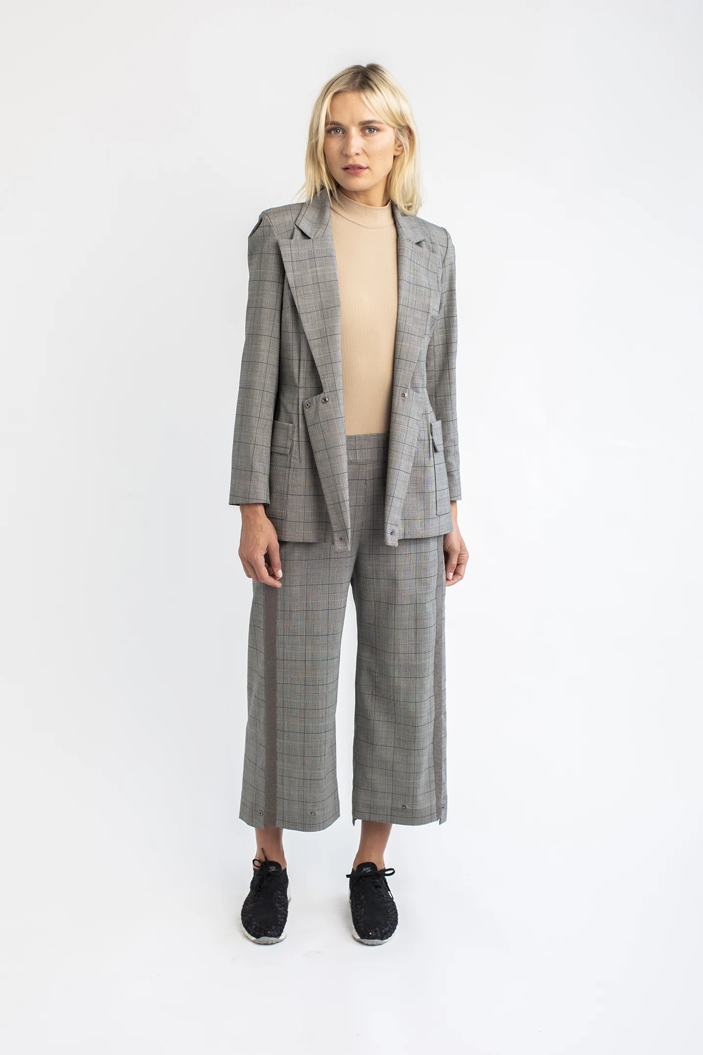 3 Luxury tailored jacket - Cleo Prickett - Saville row 100% wool - Irish made.jpg