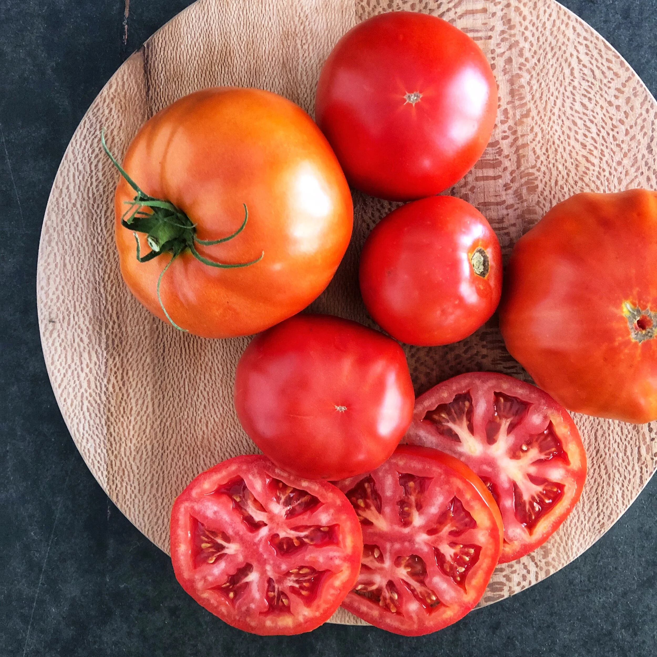 Slicing Tomatoes (Per Pound)