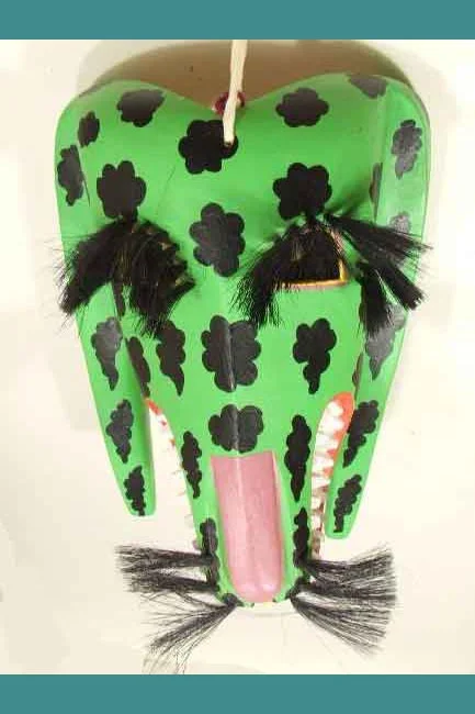 Justo Xuana dog mask, View 3