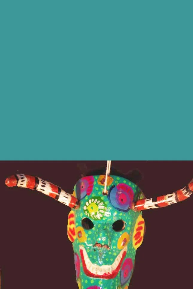 Mini wooden skull mask, view 3