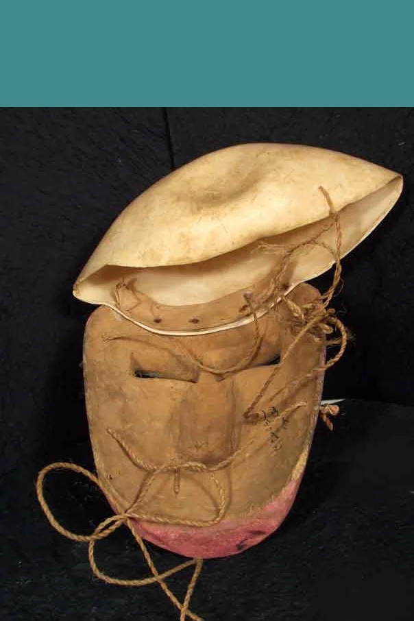 Painted wooden viejo mask, View 7