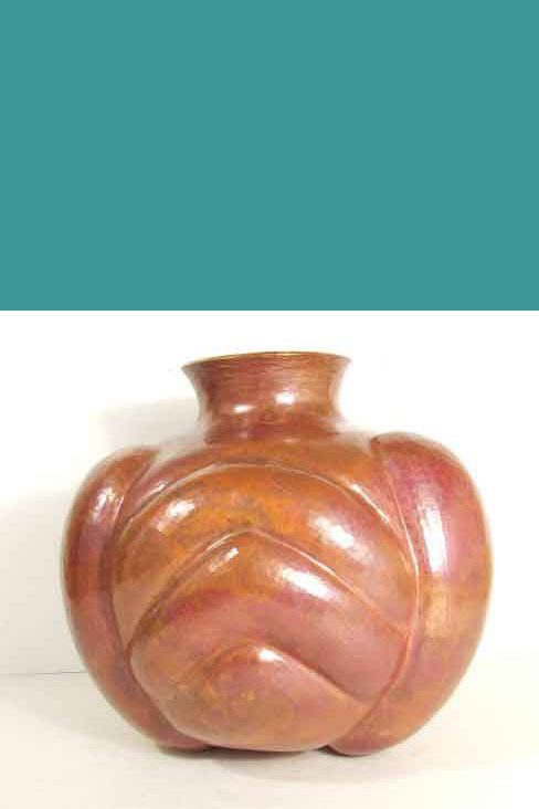 Copper hand-forged olla, view 1
