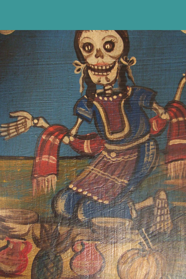 Painted skeleton nicho - View 2